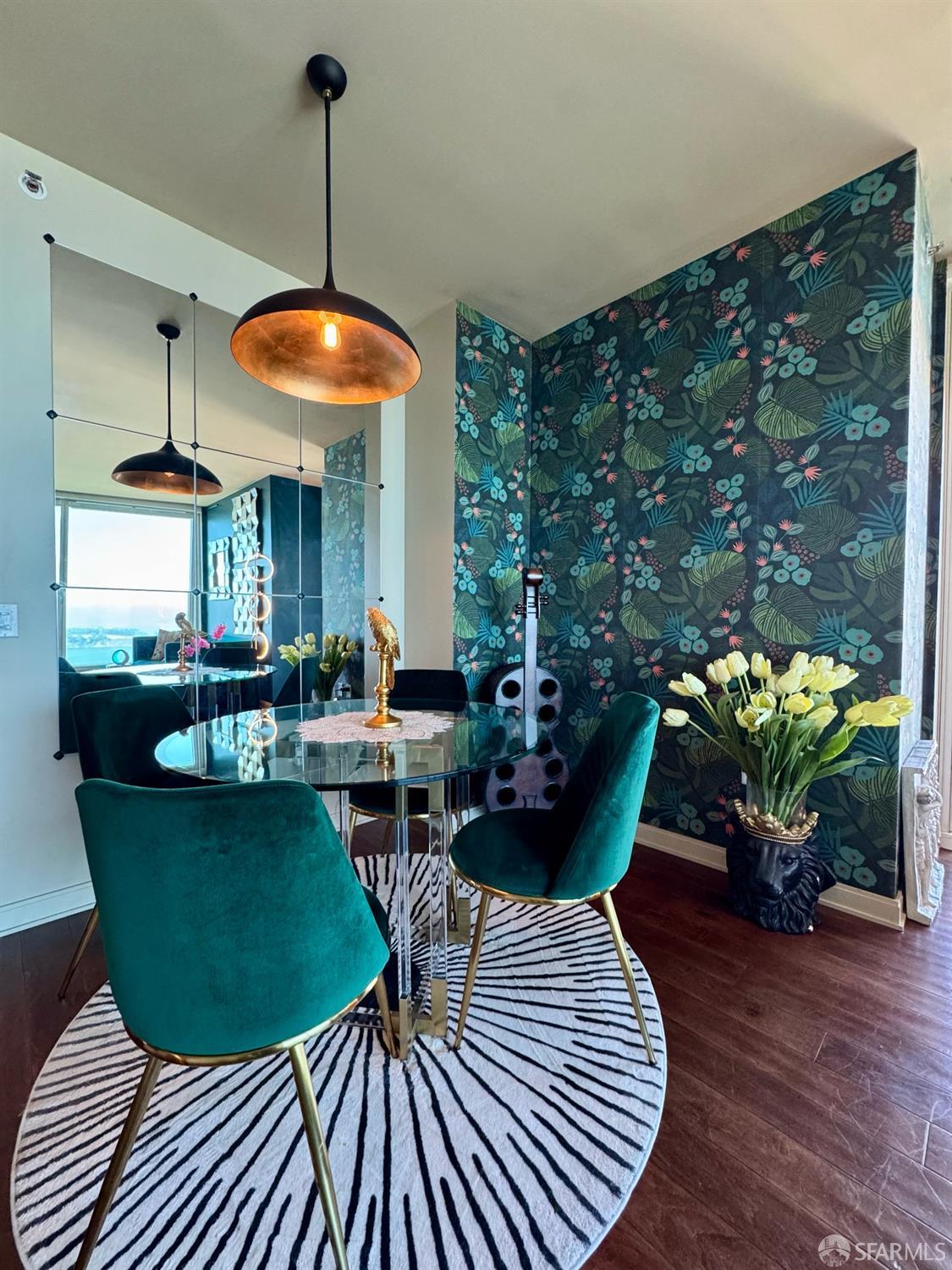425 1st Street # 4308