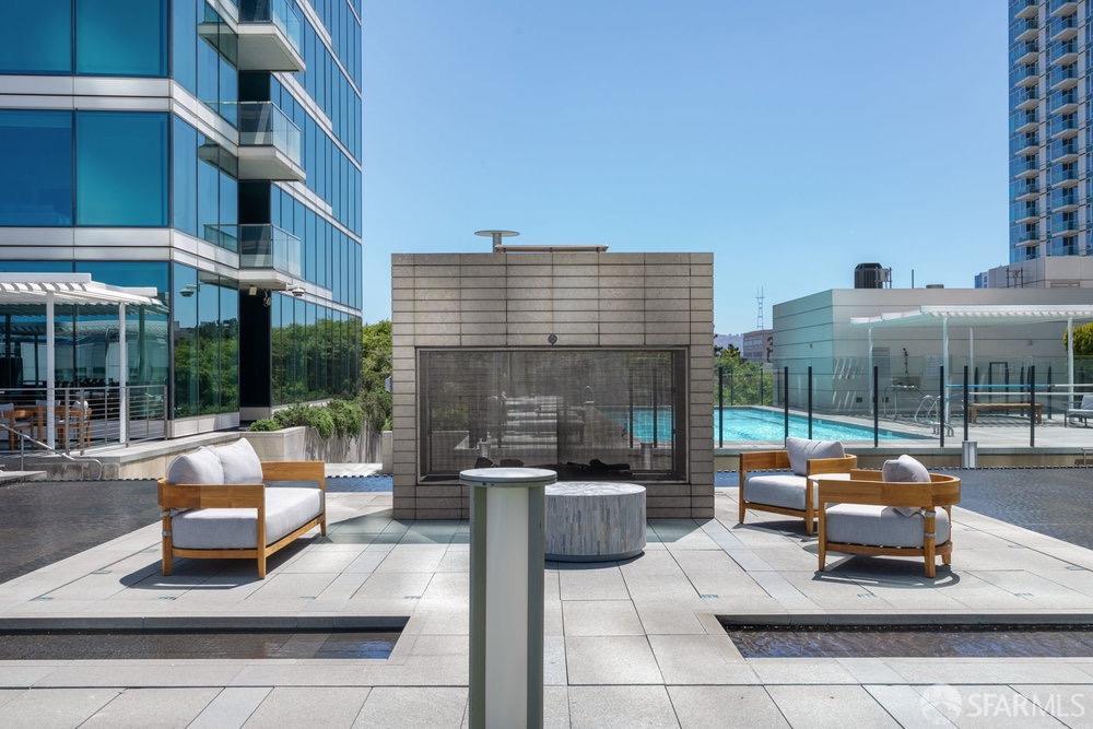 425 1st Street # 4308