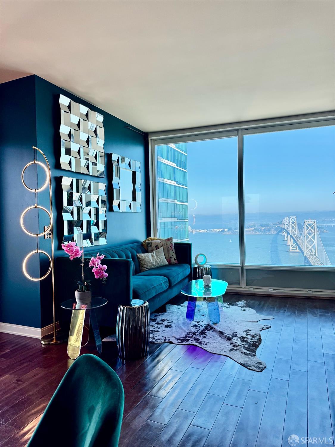 425 1st Street # 4308