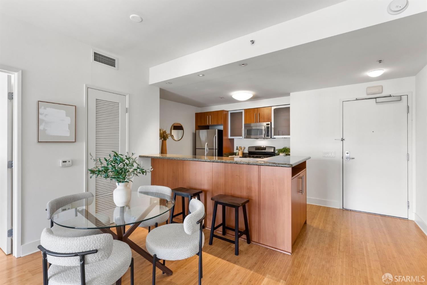 50 Lansing Street # 511