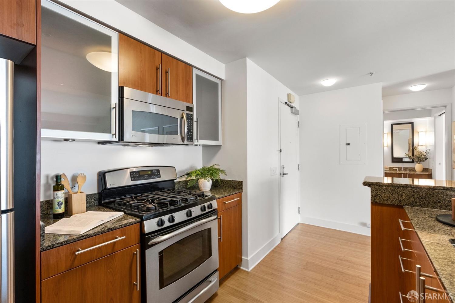 50 Lansing Street # 511