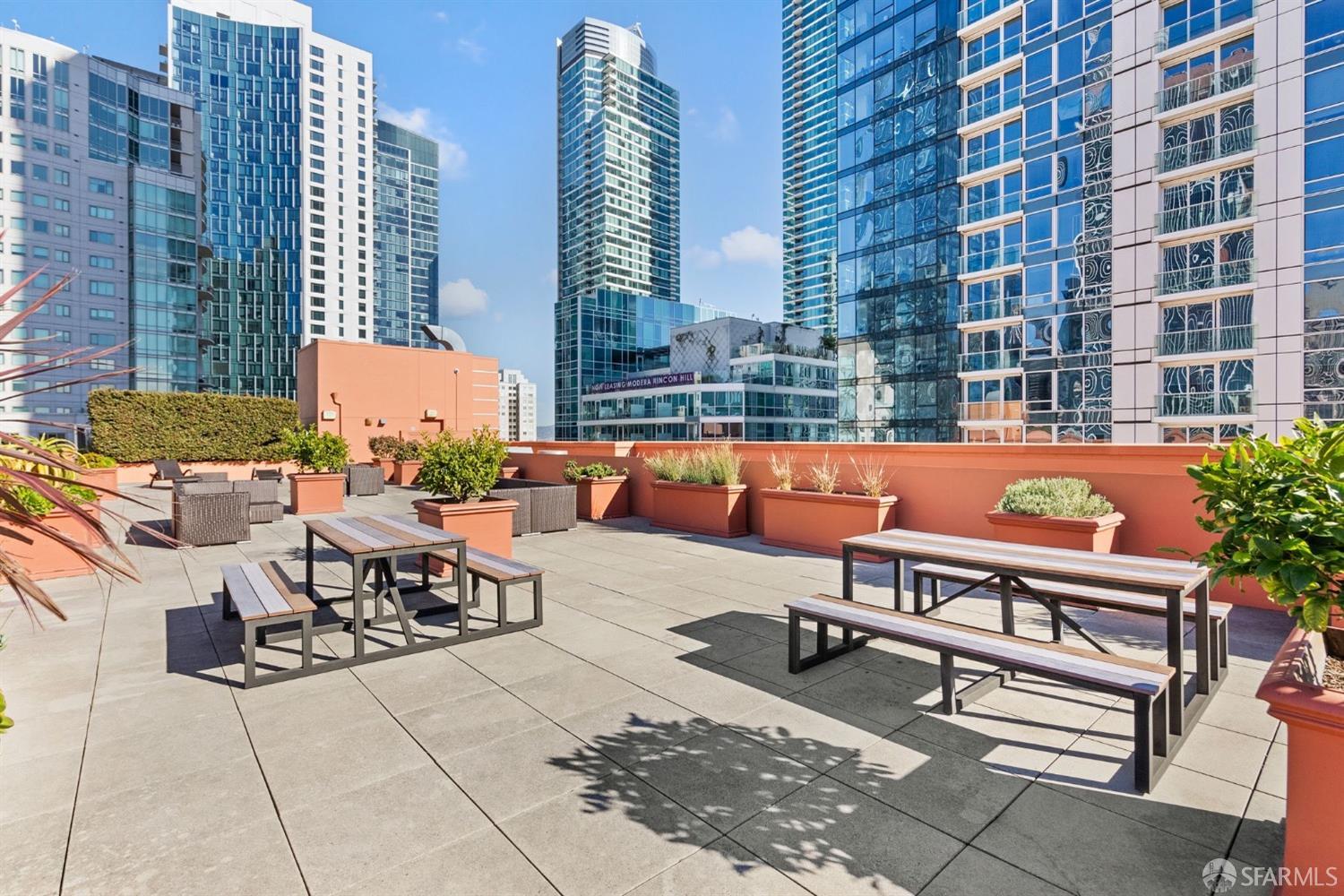 50 Lansing Street # 511