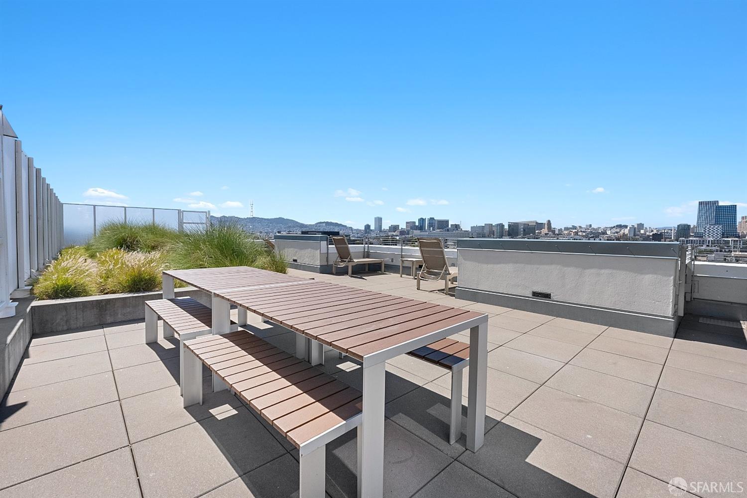 300 Berry Street # 413