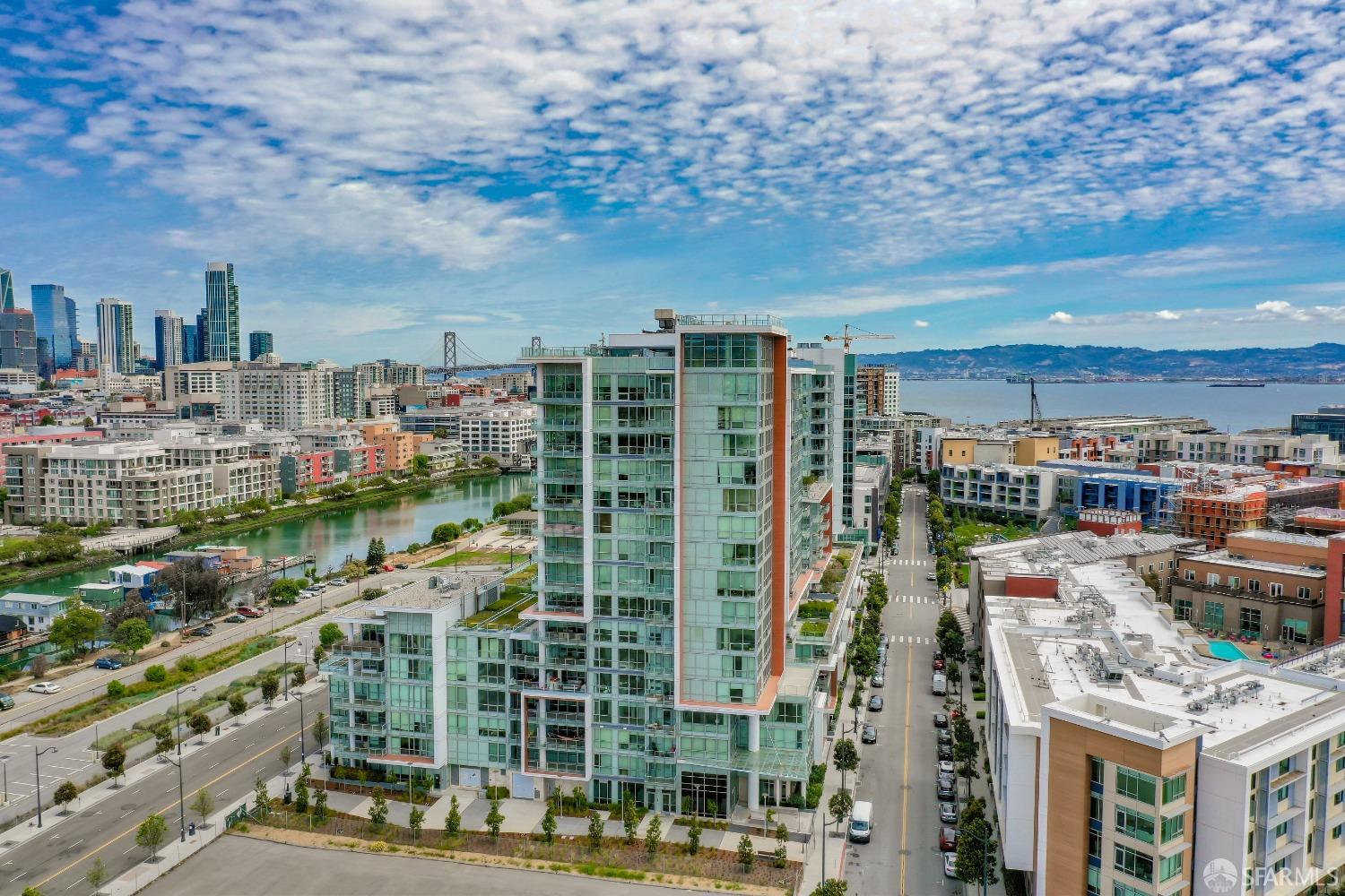 708 Long Bridge Street # 207