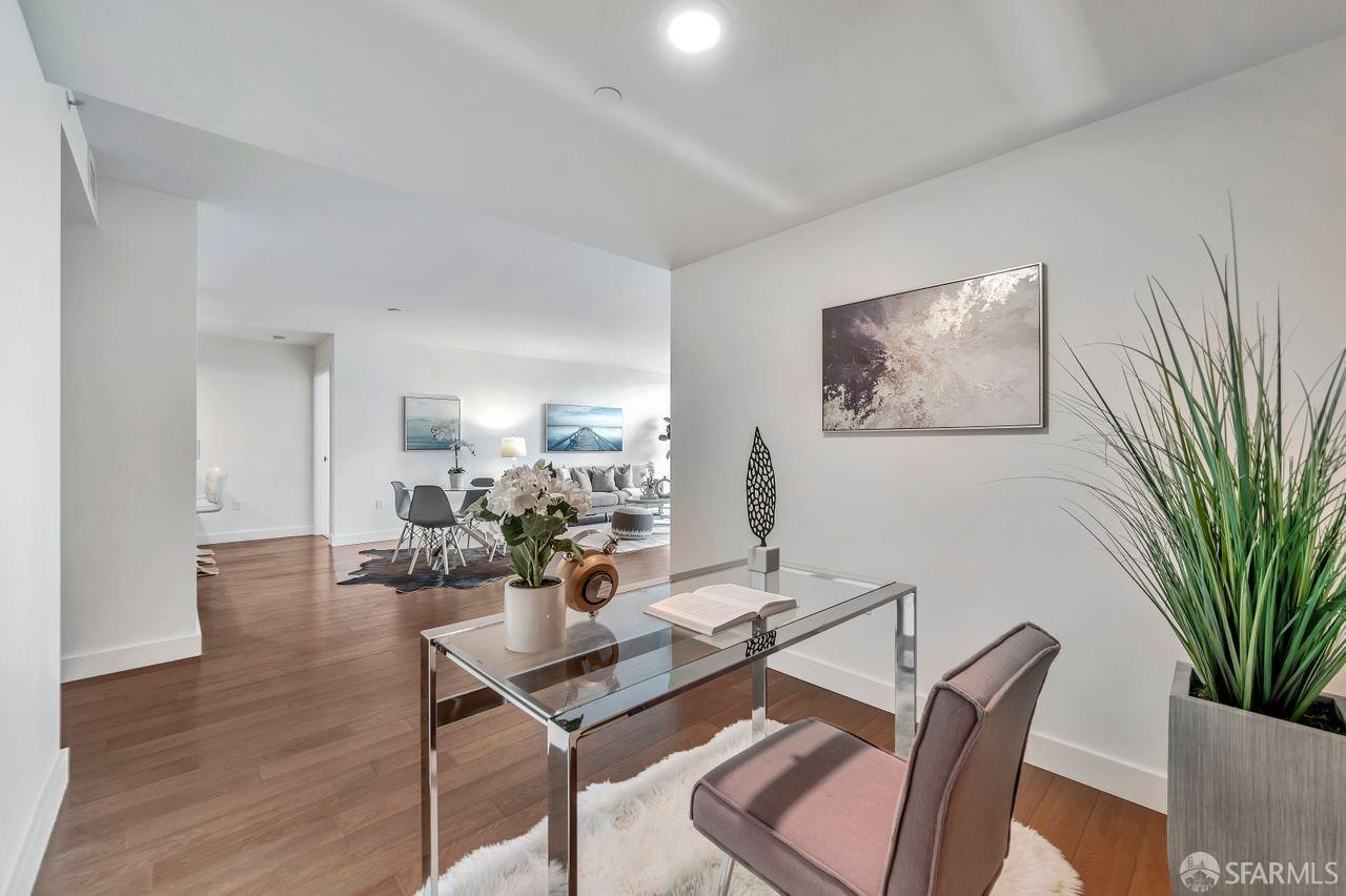 708 Long Bridge Street # 207