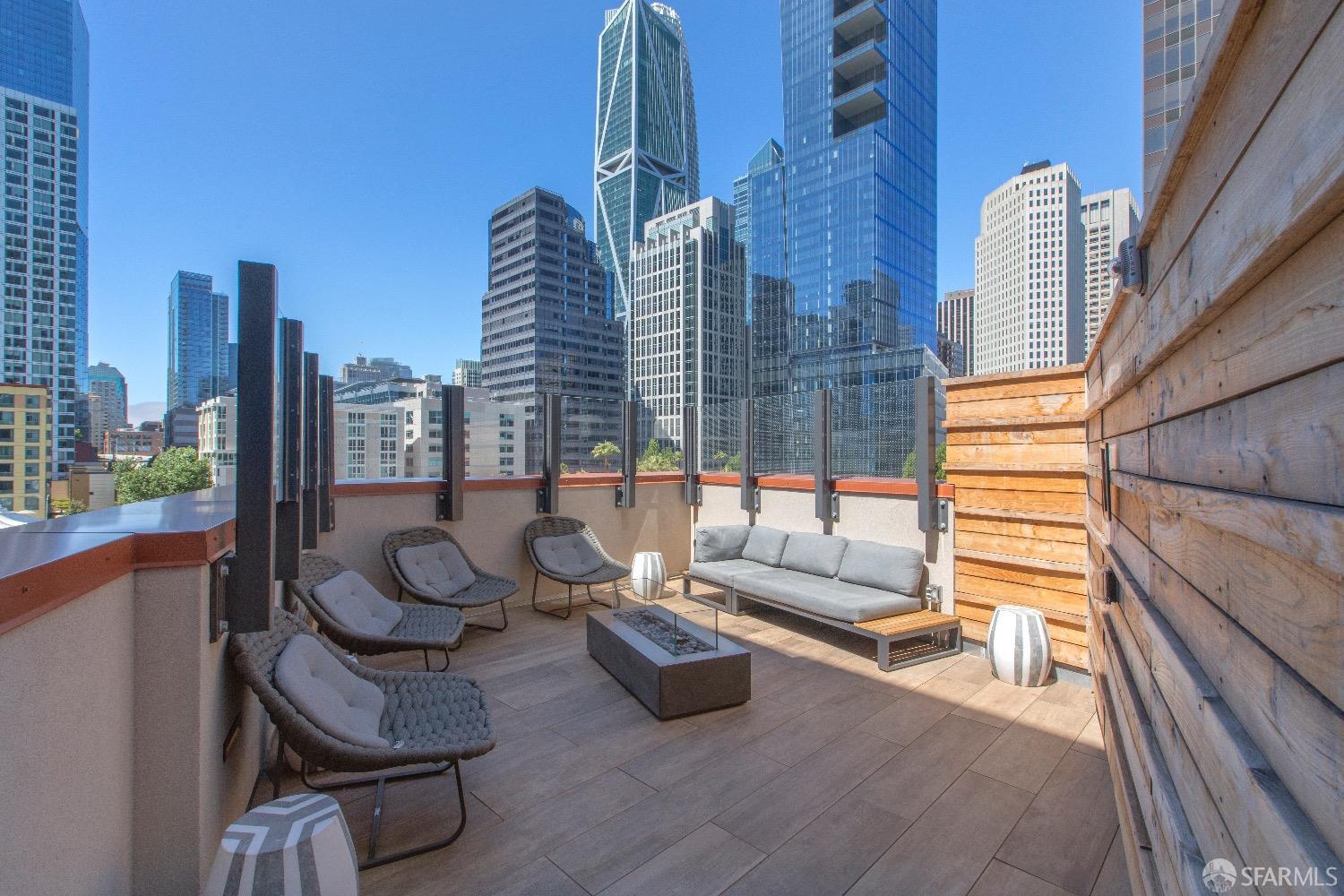 280 Spear Street # 30C