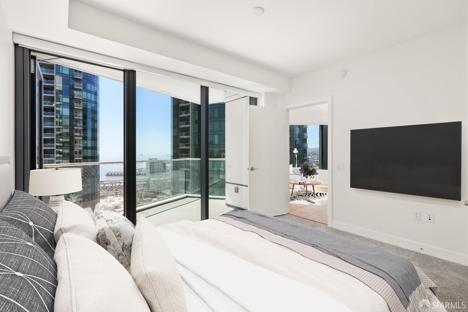 280 Spear Street # 30C