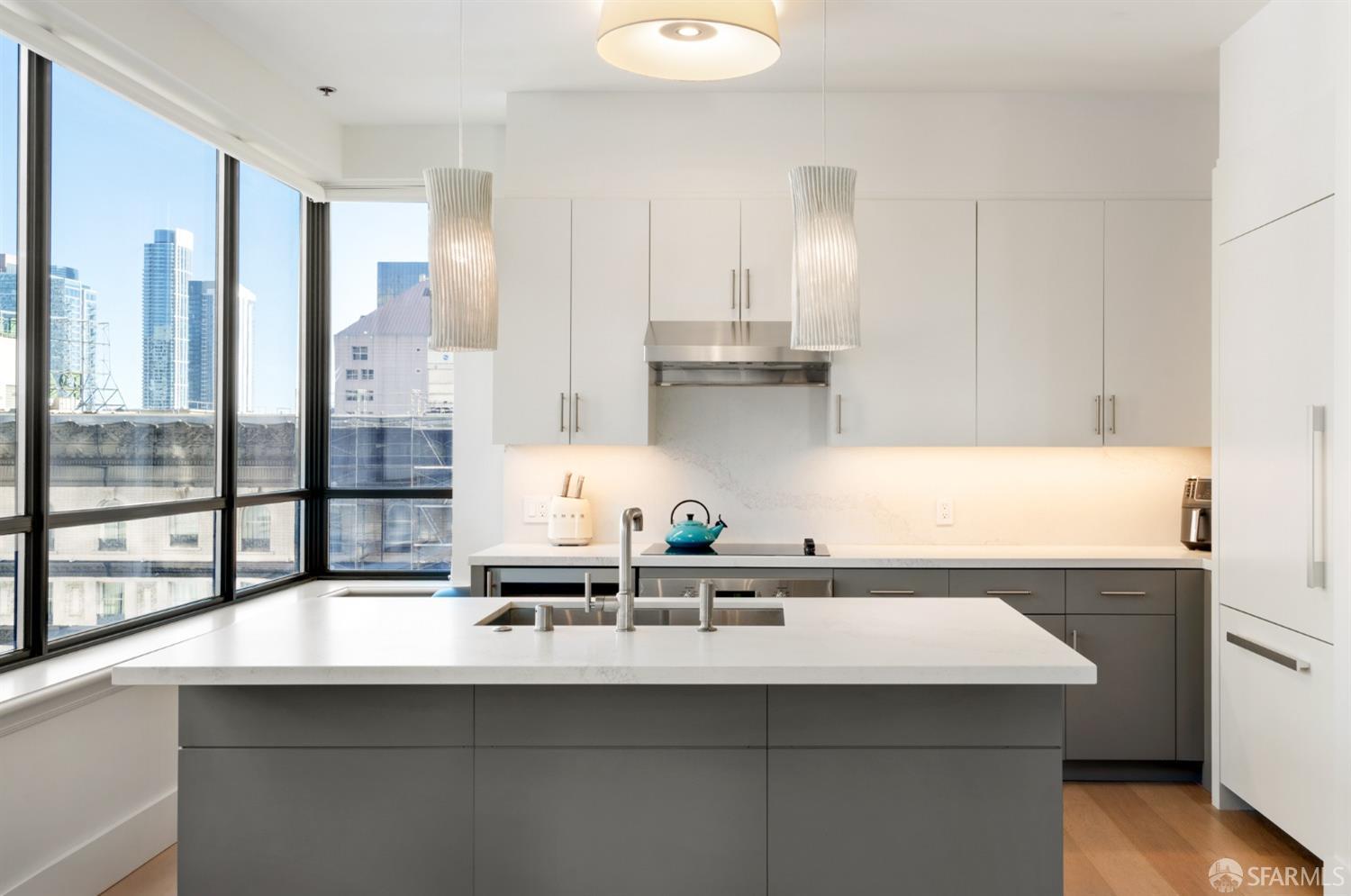 690 Market Street # 905