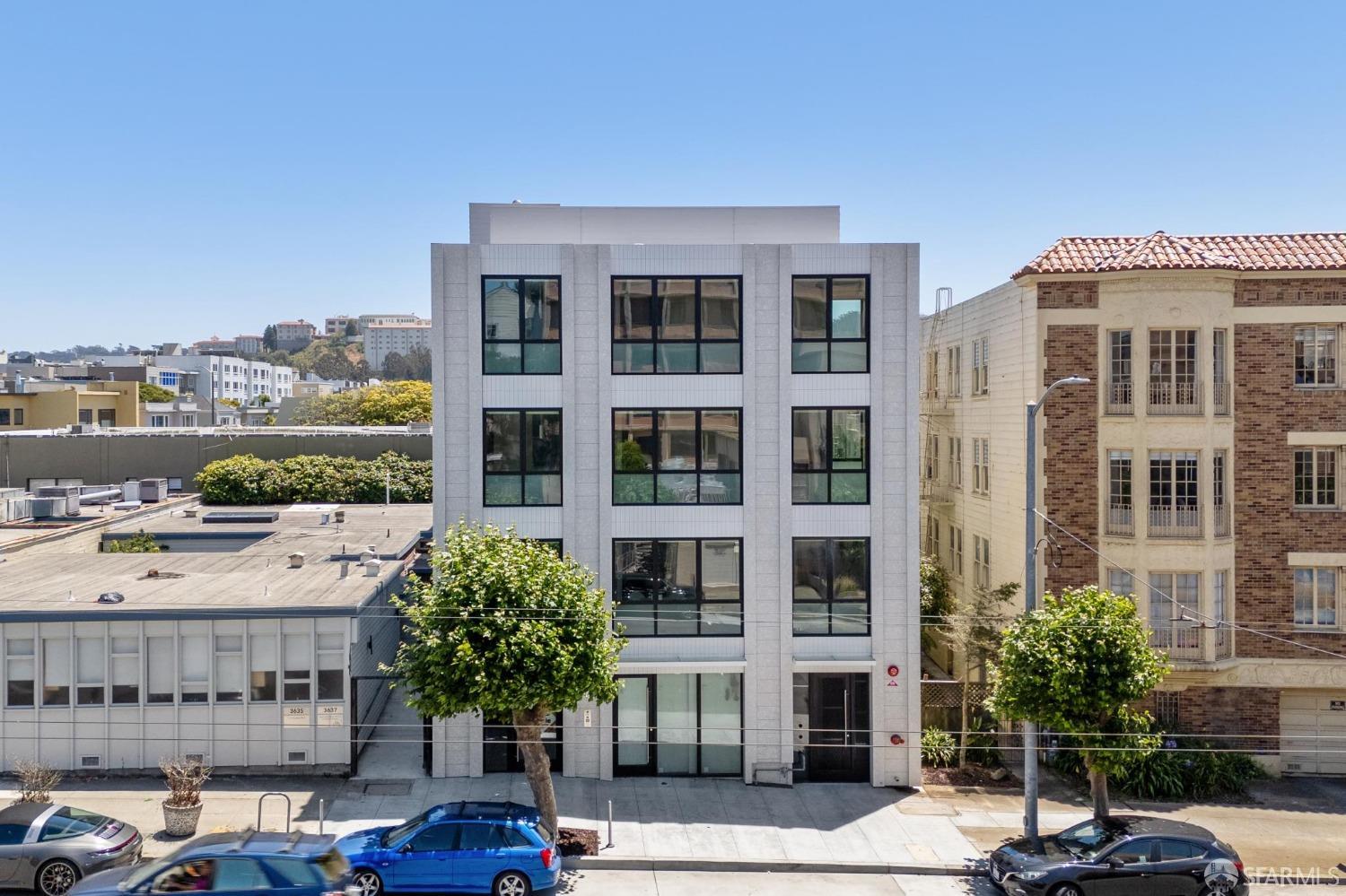 3643 California Street