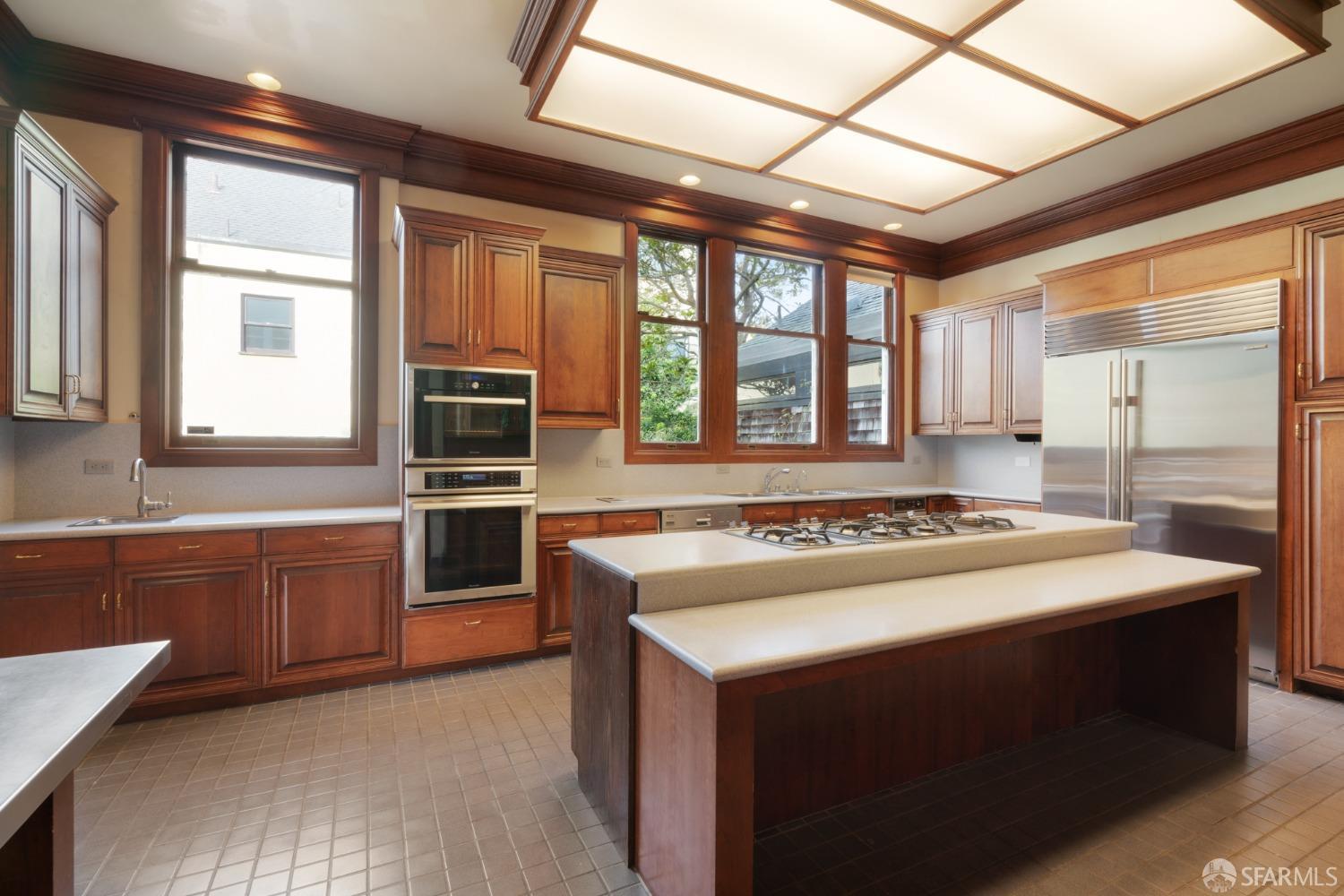 358 El Camino Del Mar