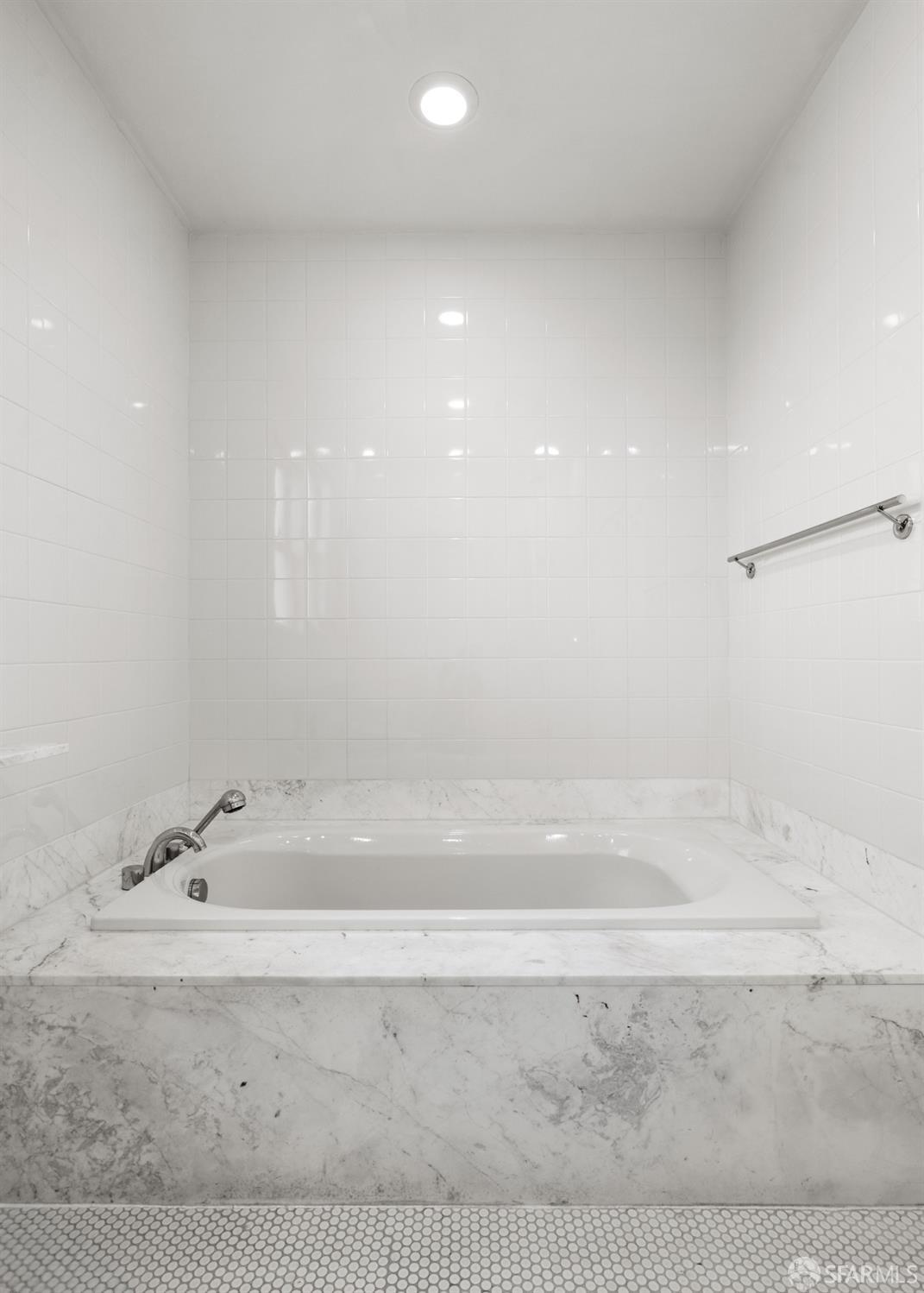 358 El Camino Del Mar