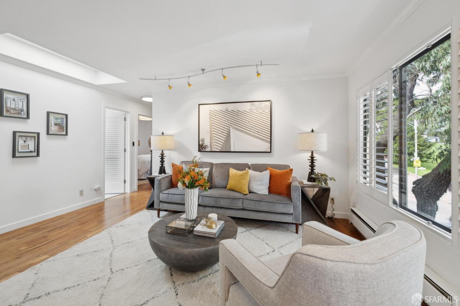 650 Steiner Street # 6