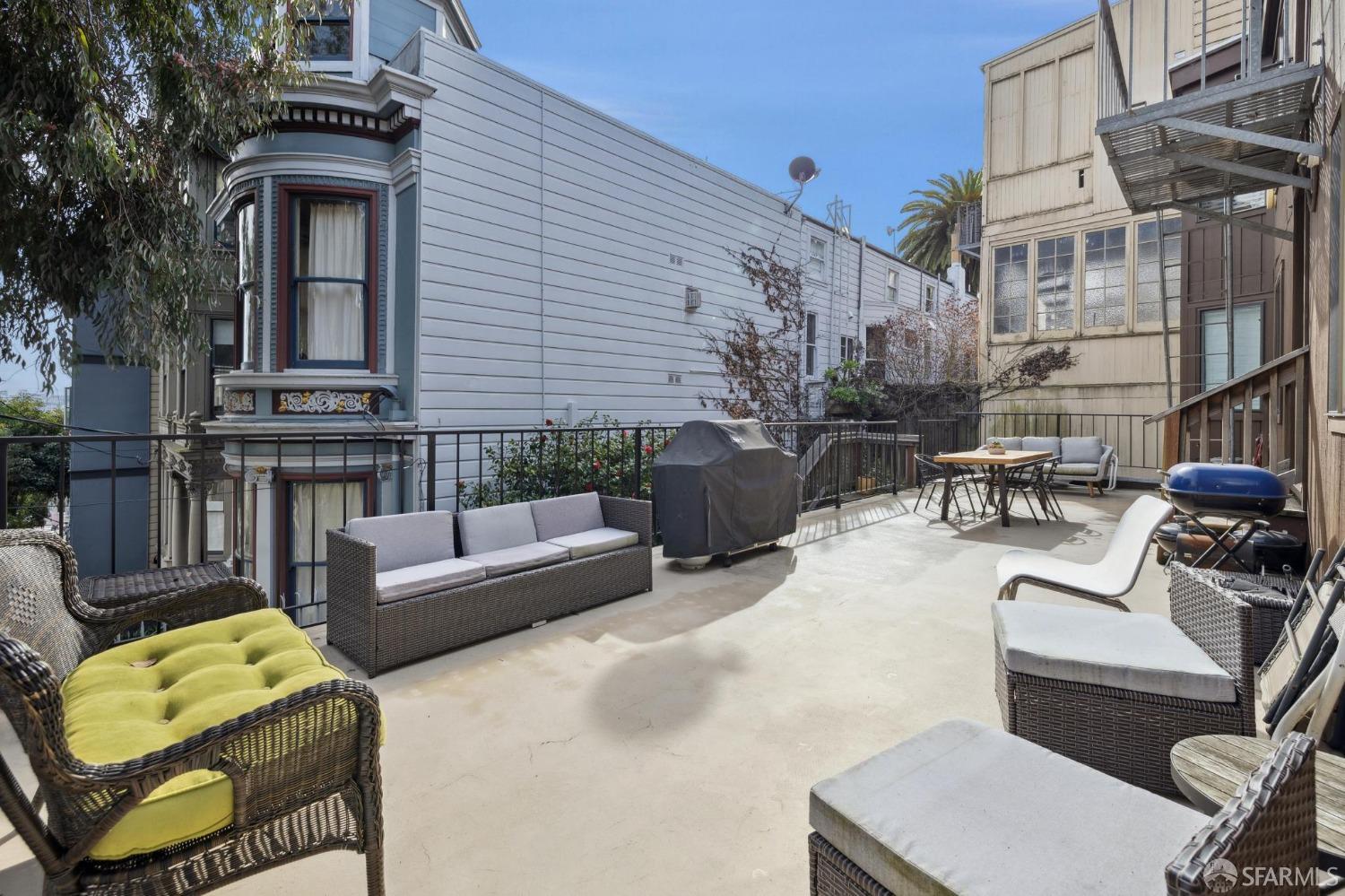 650 Steiner Street # 6