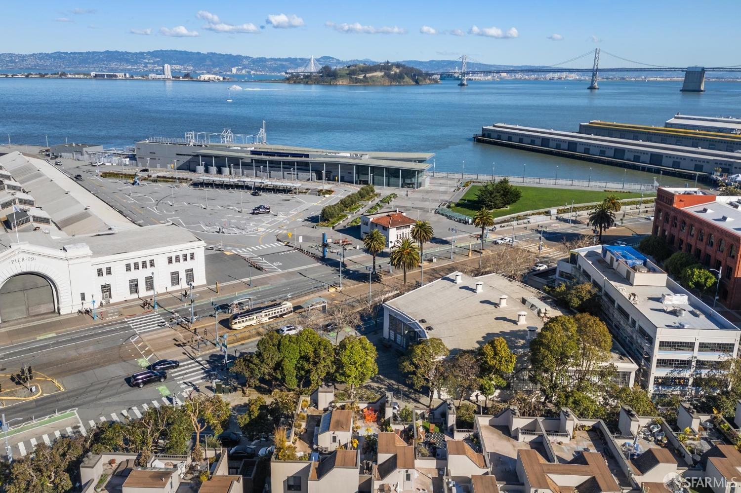 156 Lombard Street # 32