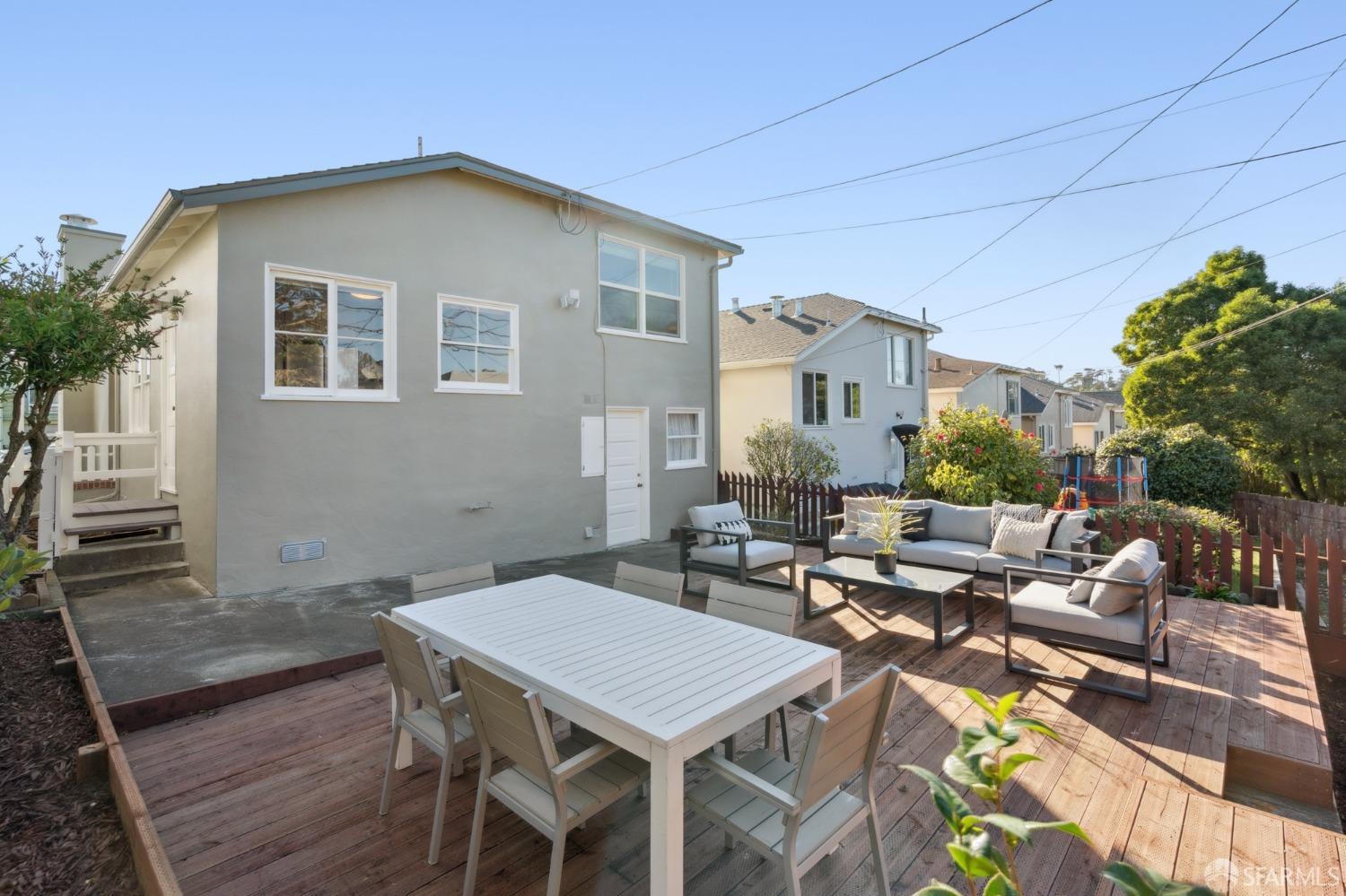 142 Westlawn Avenue