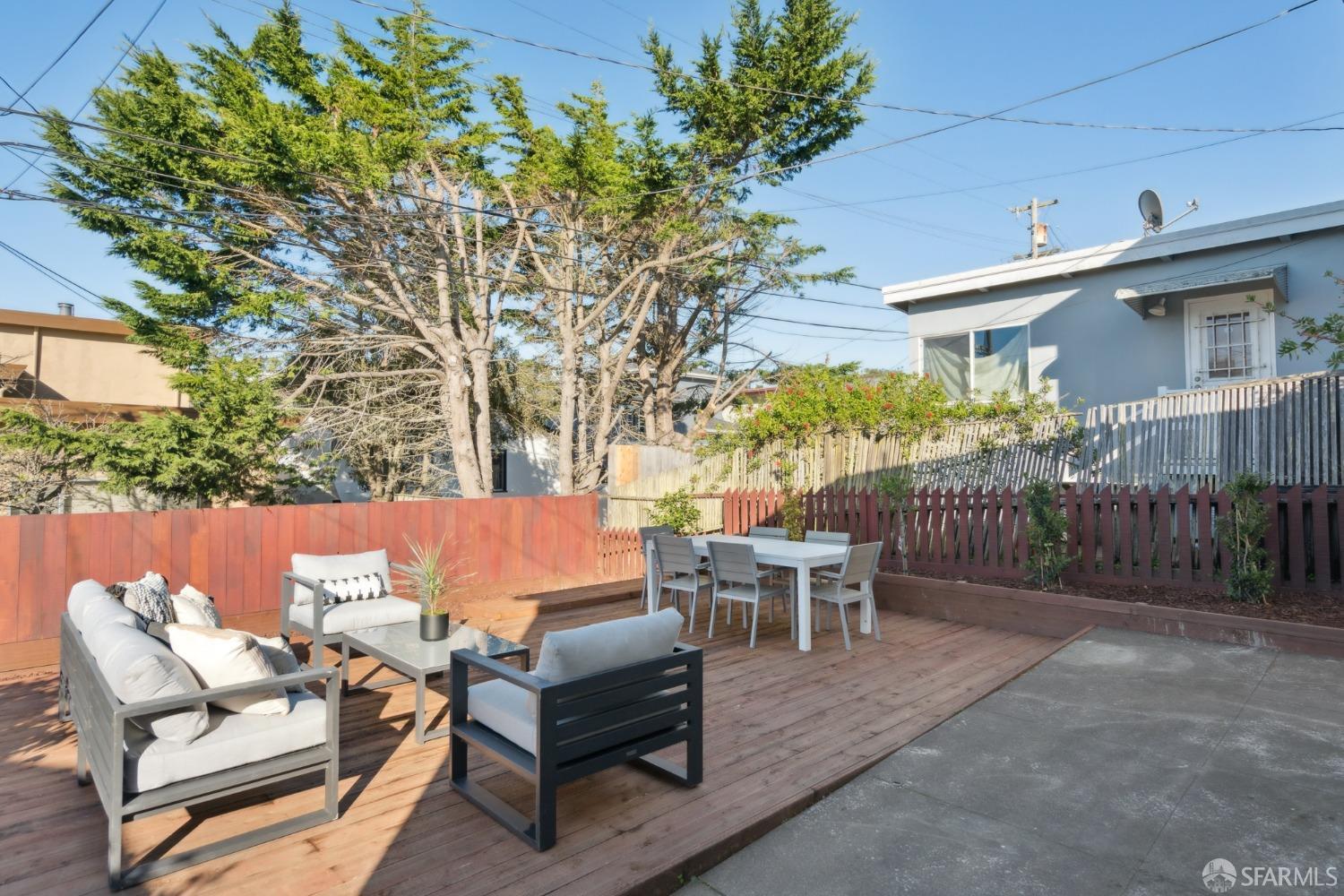 142 Westlawn Avenue
