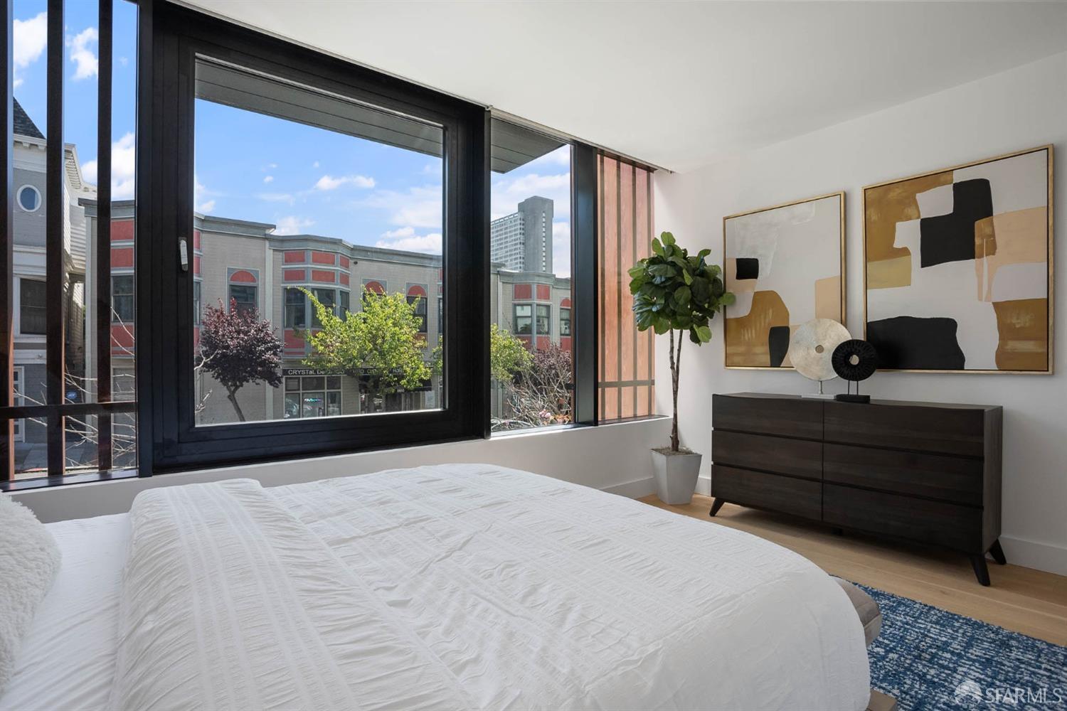 1805 Buchanan Street # 1B