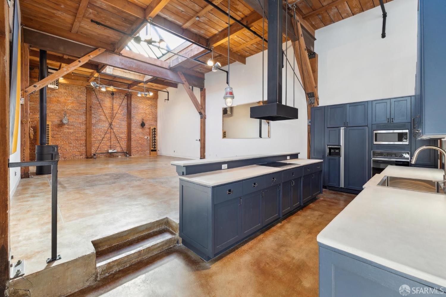 25 Mclea Court # B
