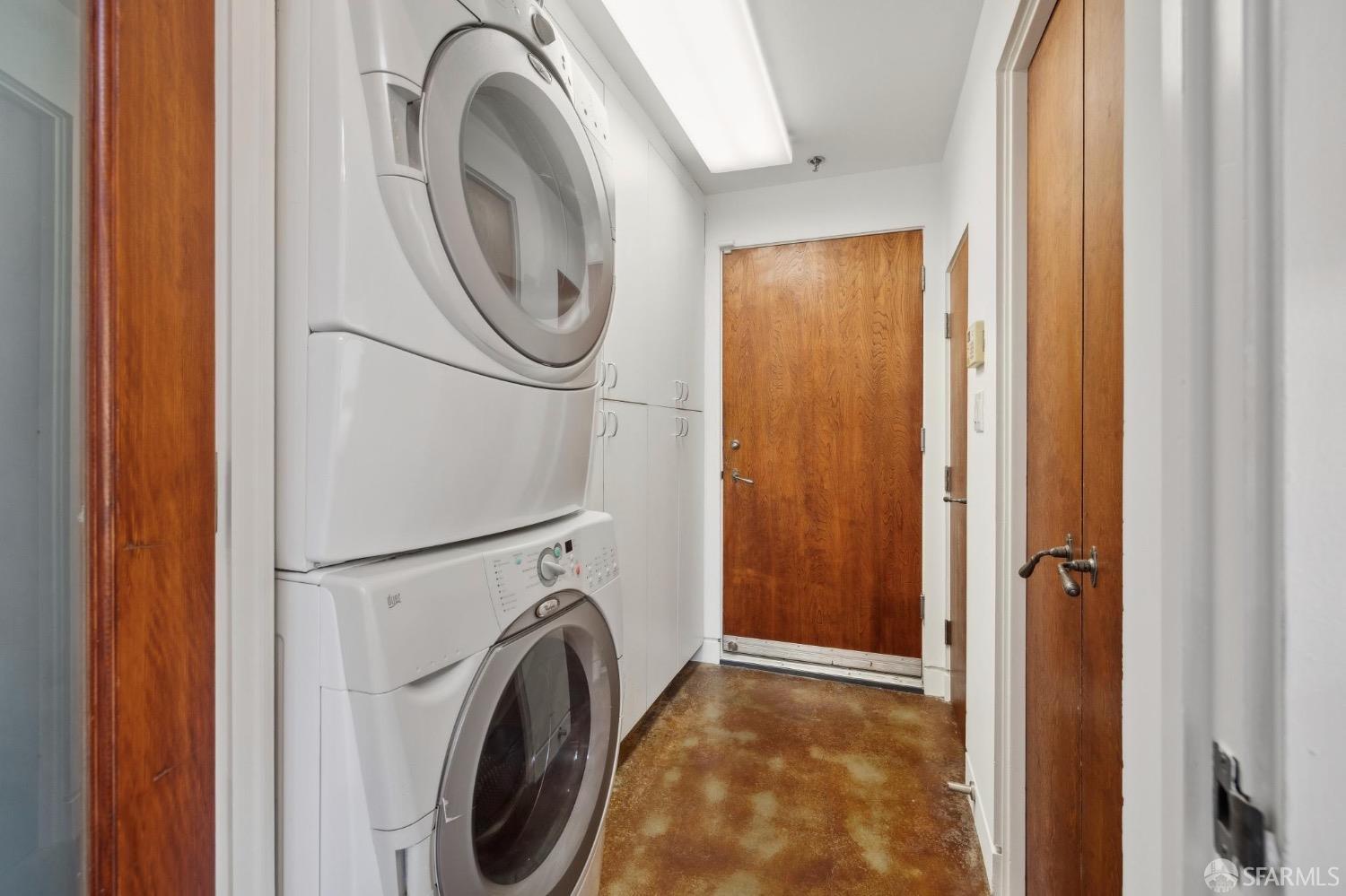 25 Mclea Court # B