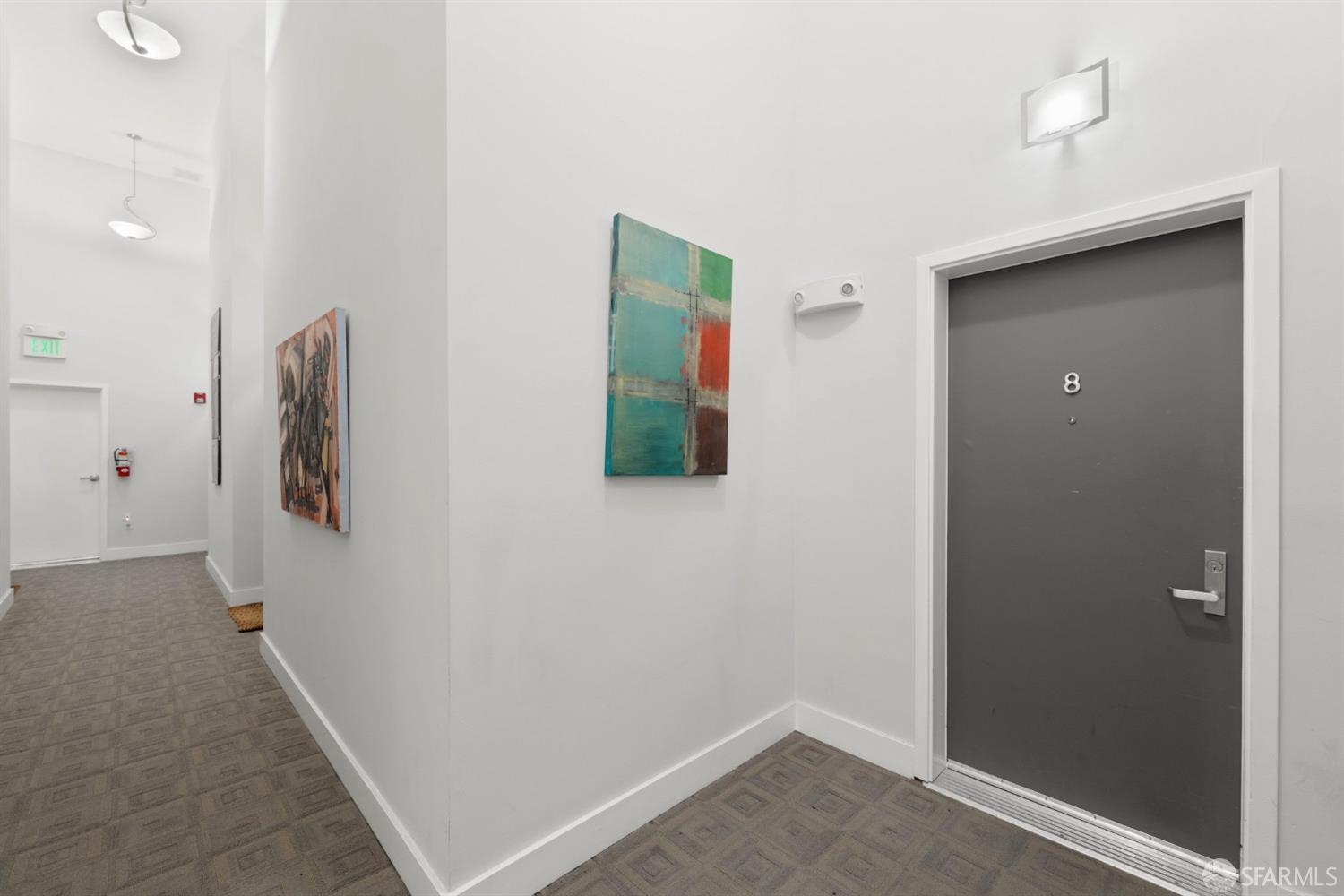 588 South Van Ness Avenue # 8