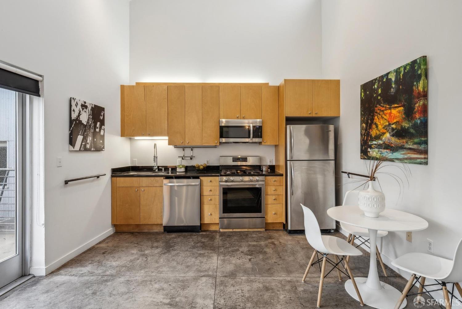 60 Rausch Street # 404