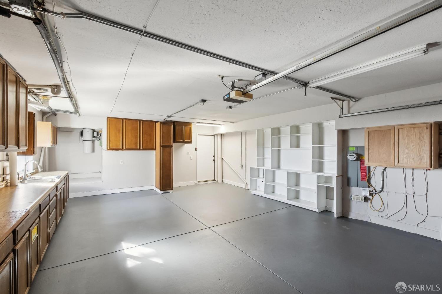 25 Jade Place