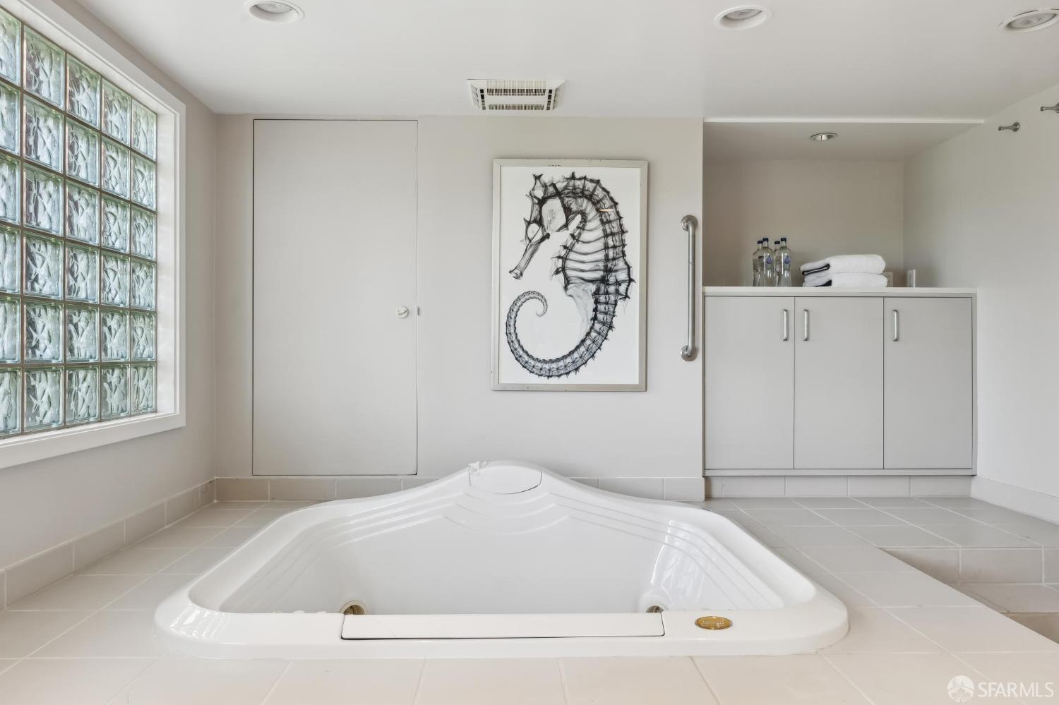 25 Jade Place
