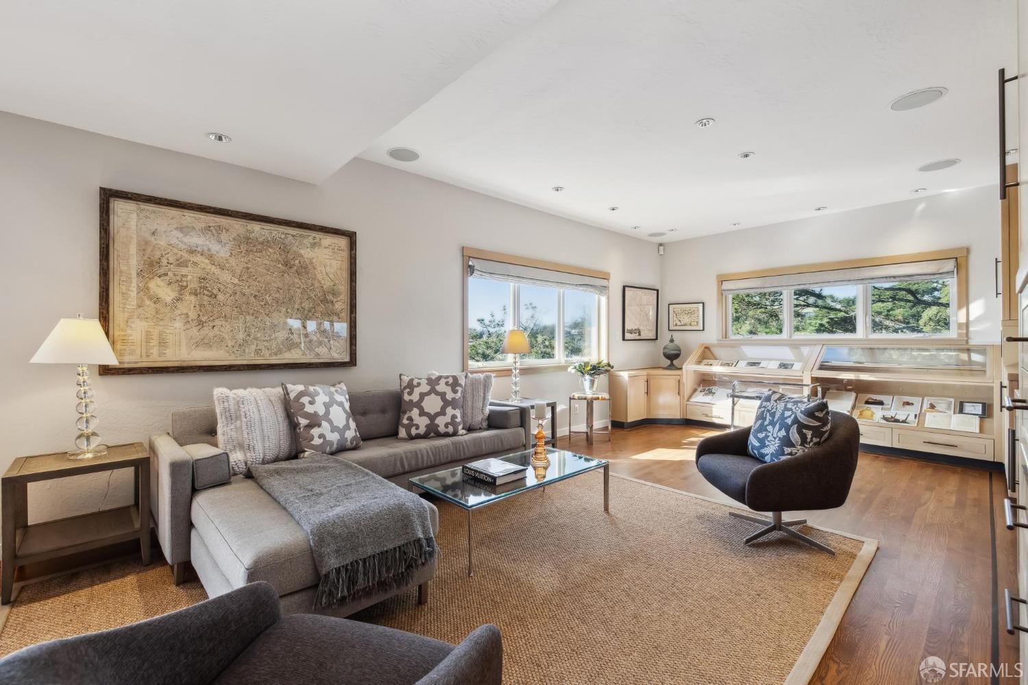 25 Jade Place
