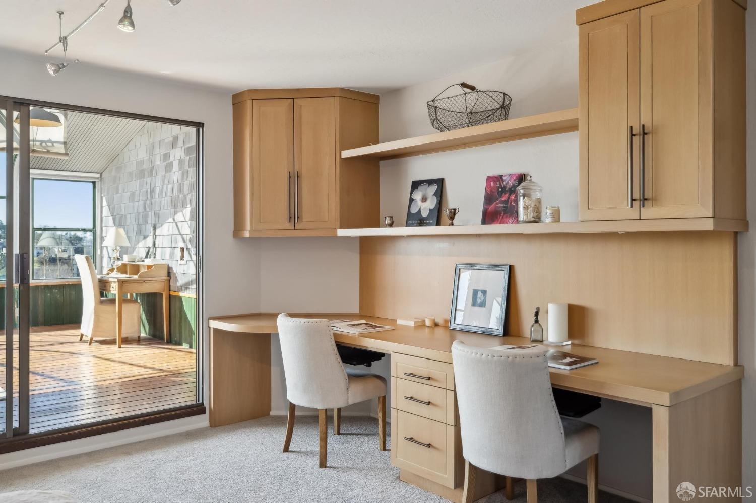 25 Jade Place