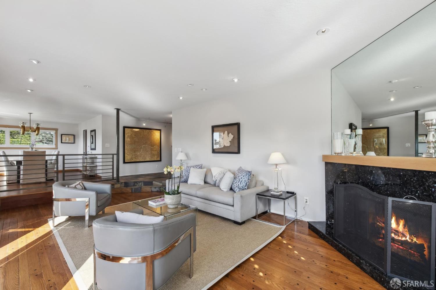 25 Jade Place
