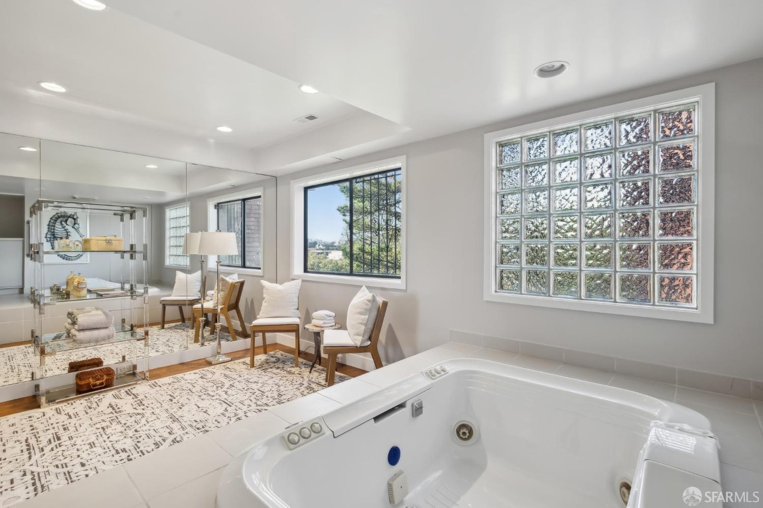 25 Jade Place