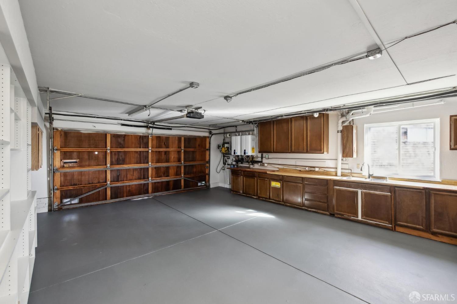 25 Jade Place
