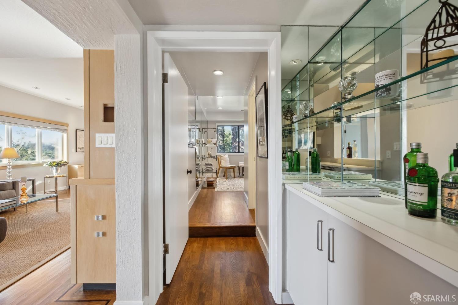 25 Jade Place