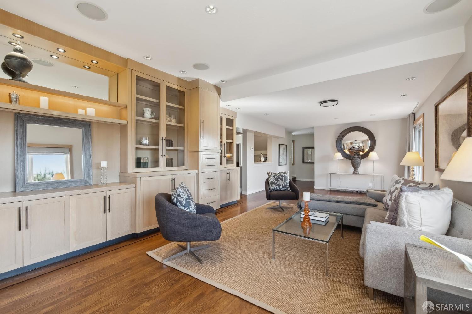 25 Jade Place