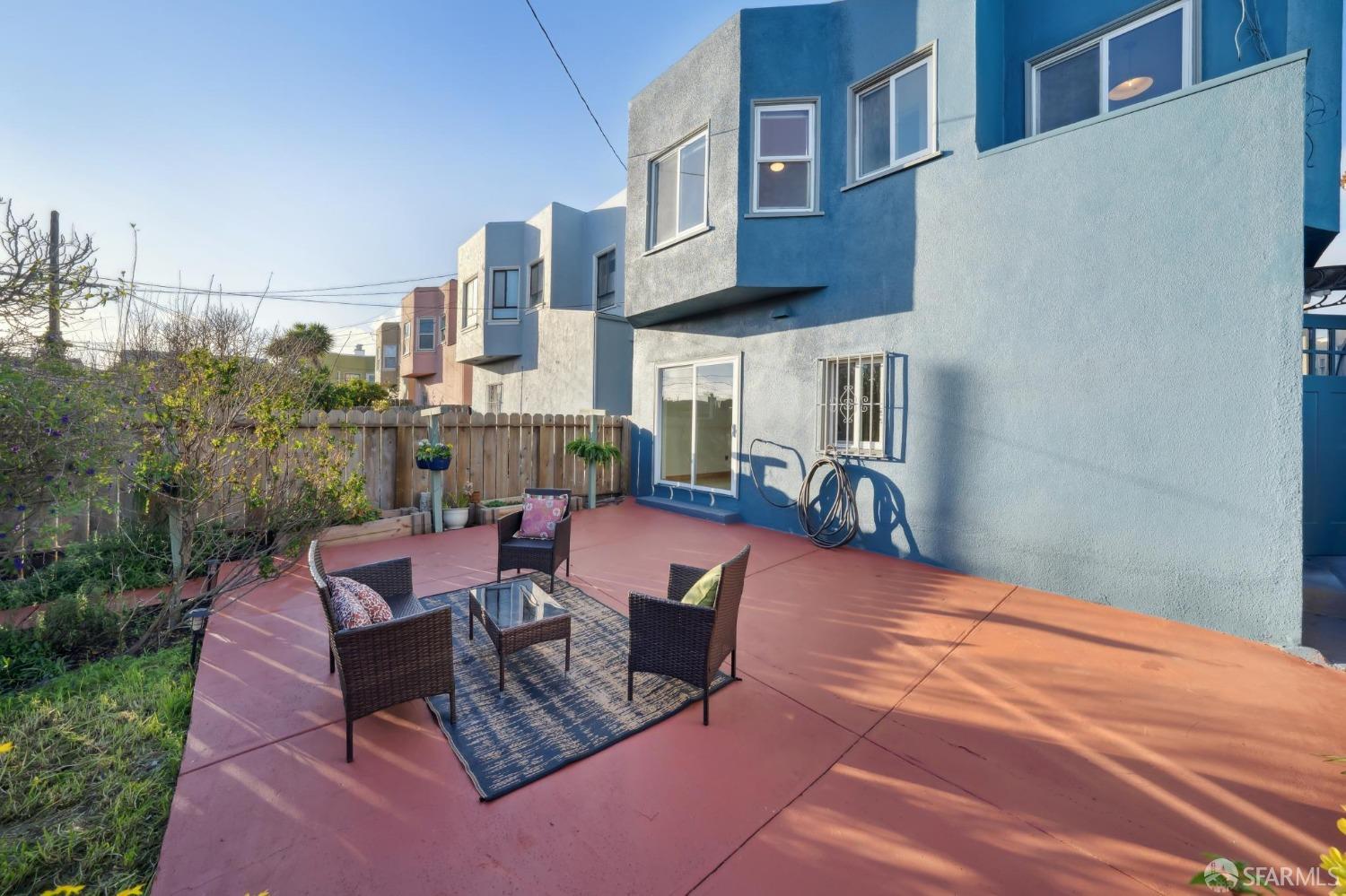 136 Benton Avenue