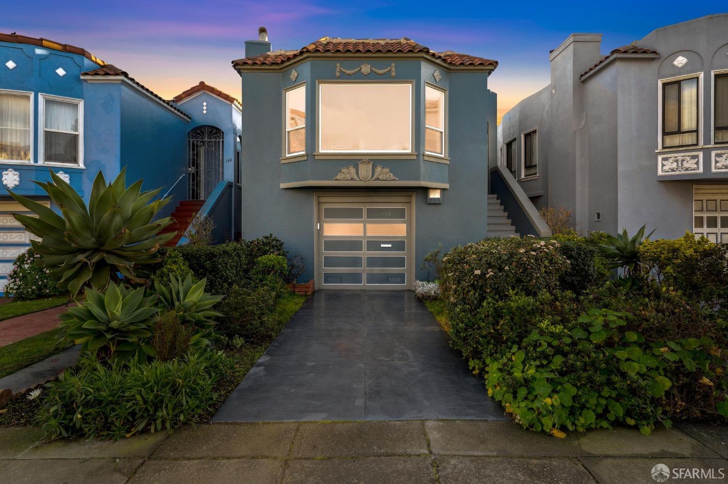 136 Benton Avenue