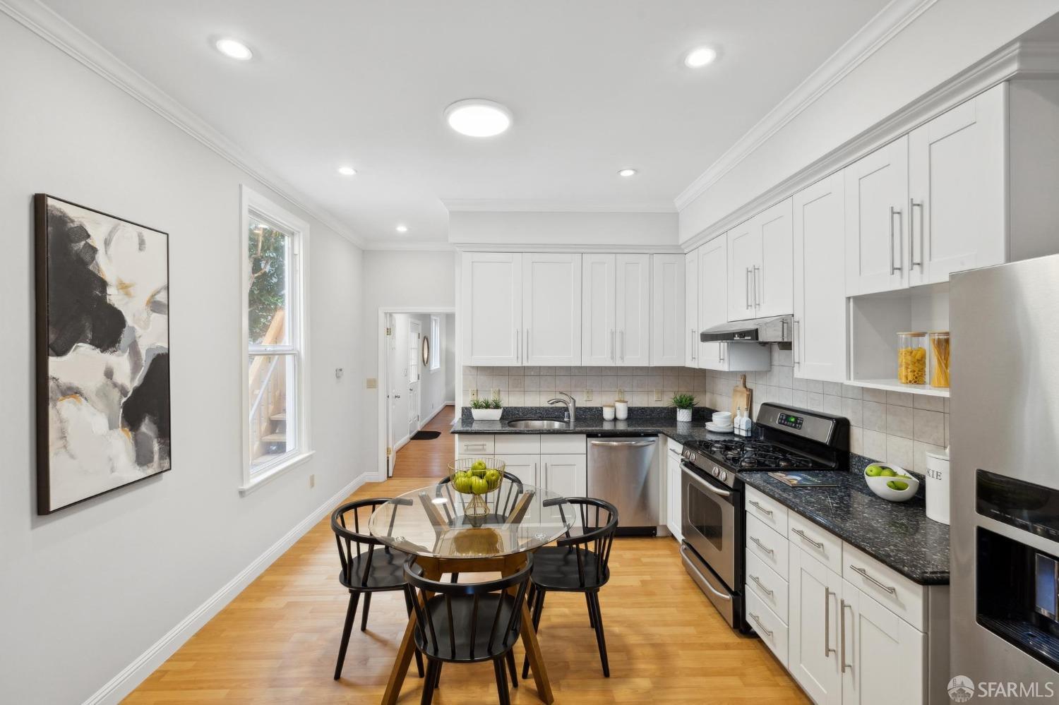 342-344 San Carlos Street