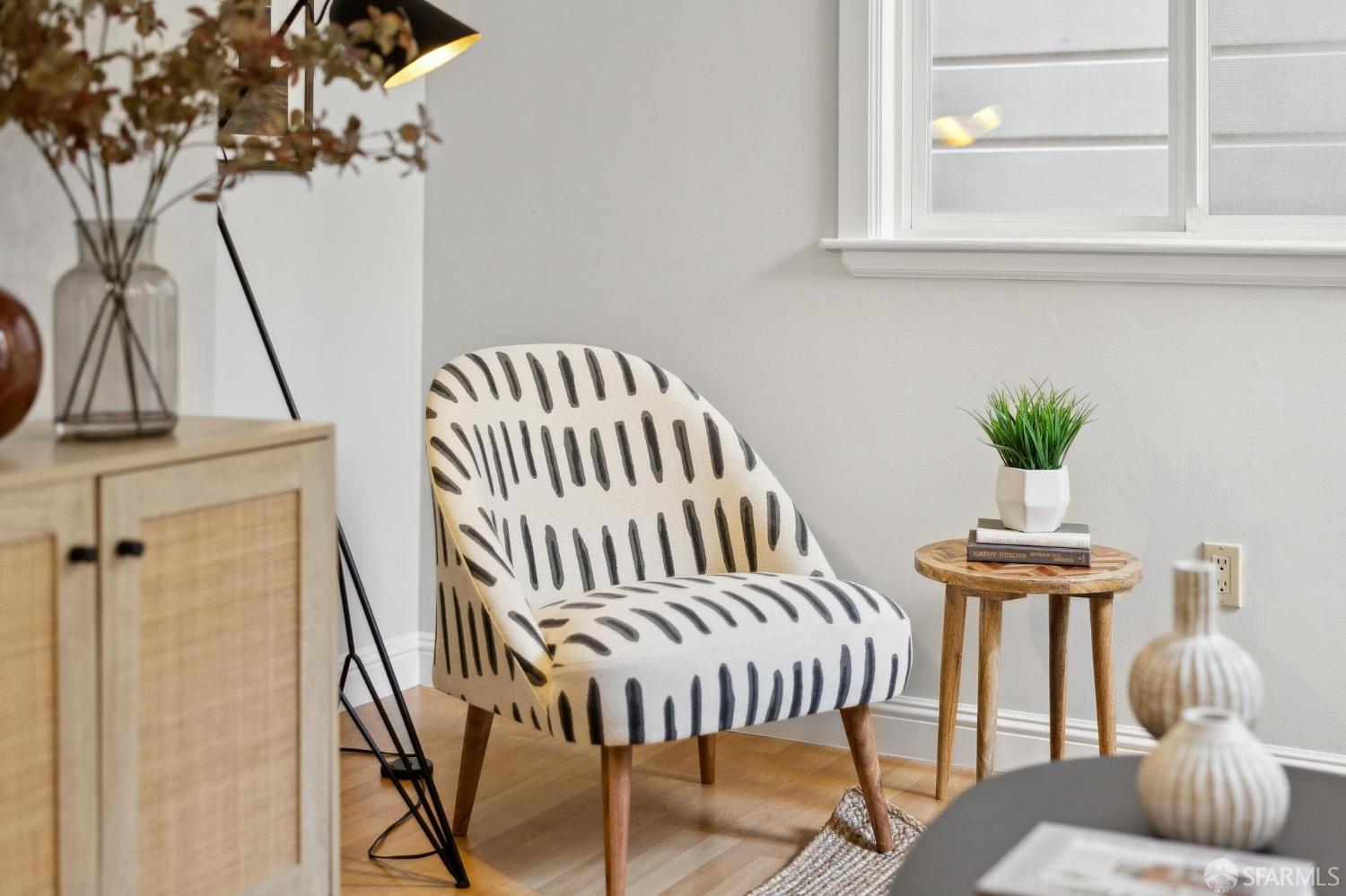 342-344 San Carlos Street