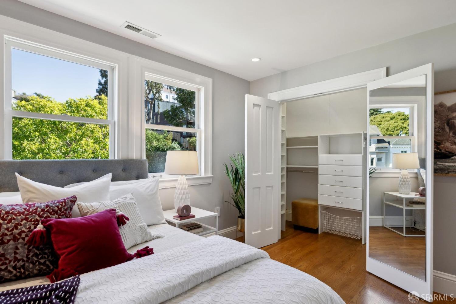 618 Noe Street