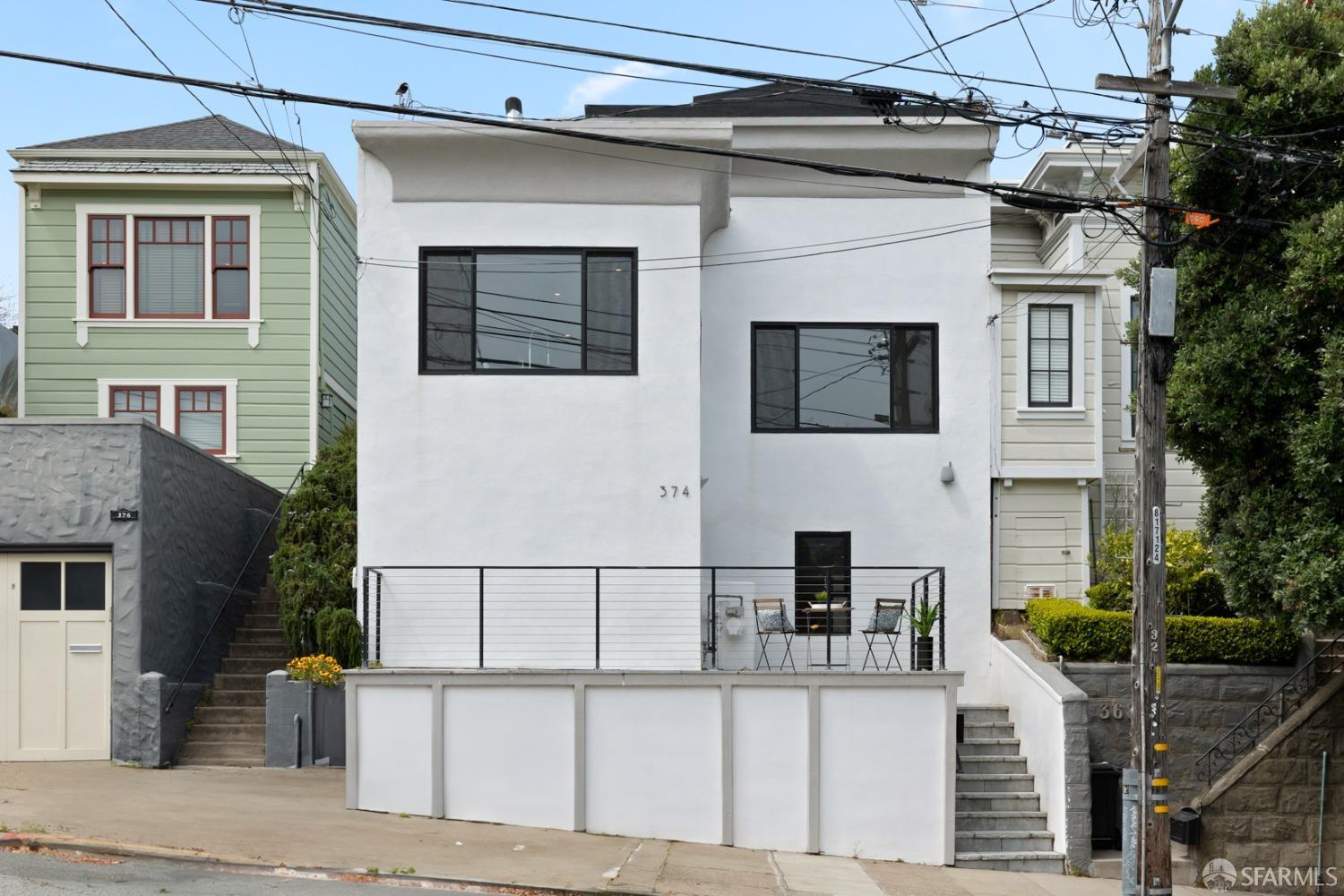 374 Valley Street
