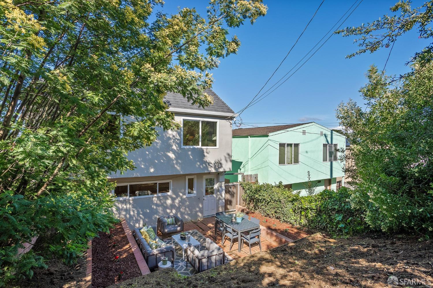 332 Eastmoor Avenue