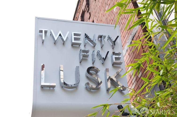 260 King Street # 1411