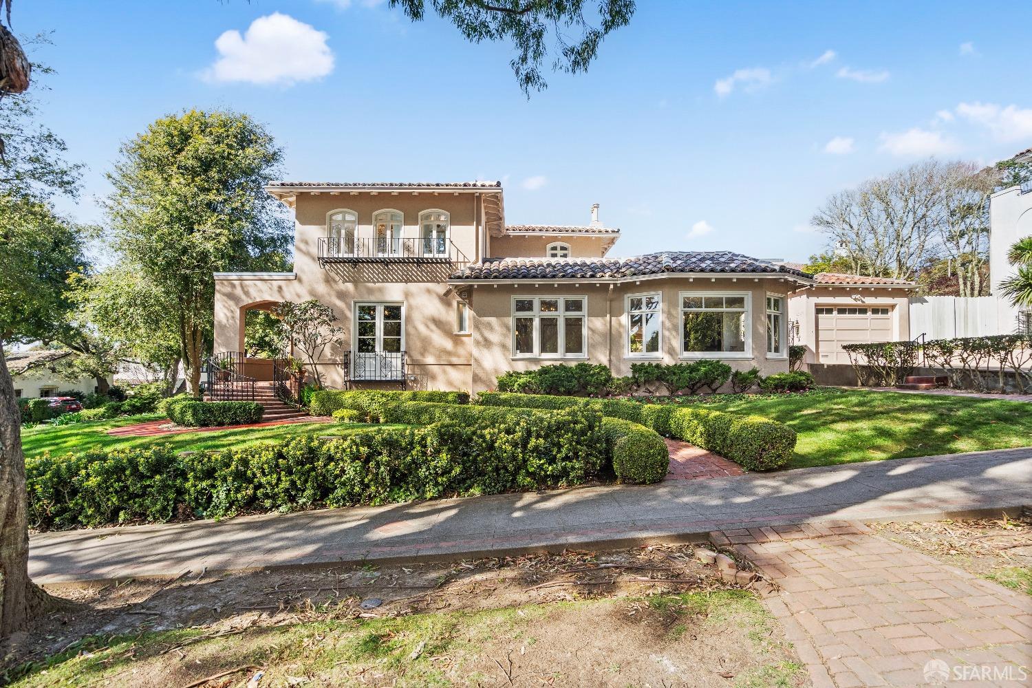 601 St Francis Boulevard