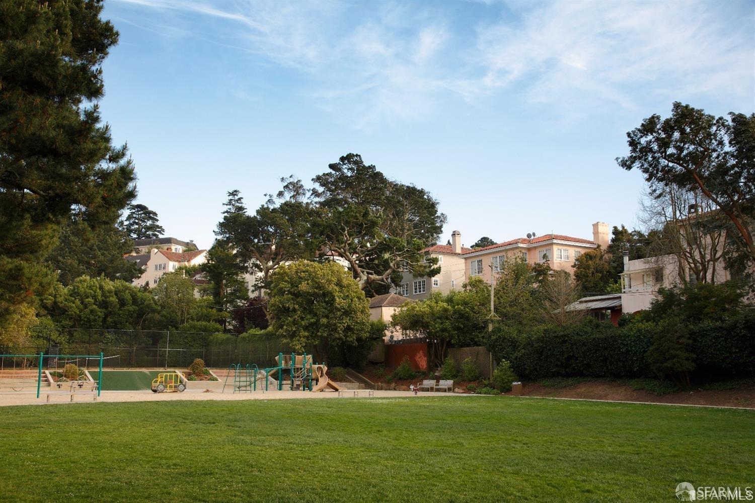 601 St Francis Boulevard
