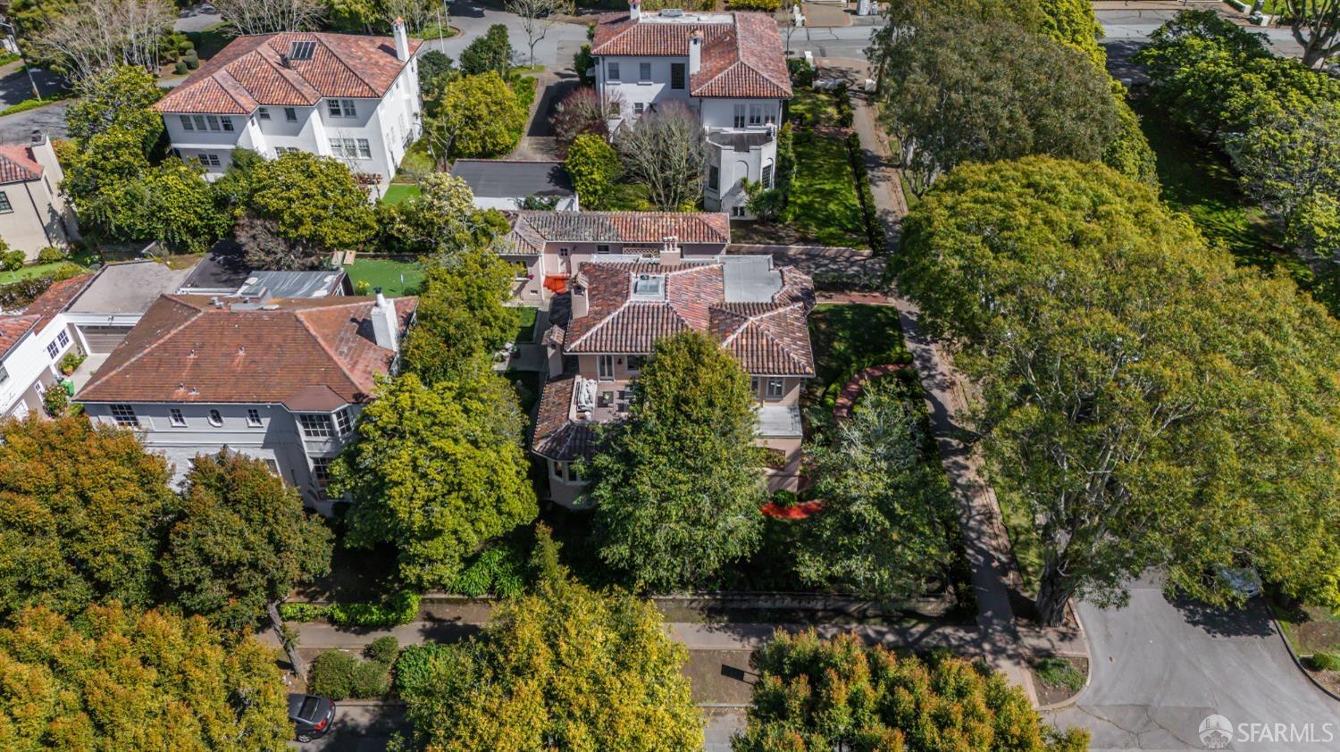 601 St Francis Boulevard