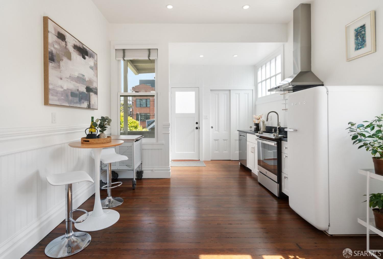 2813-2815 19th Street