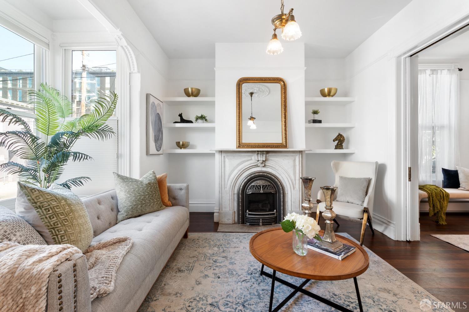 2813-2815 19th Street