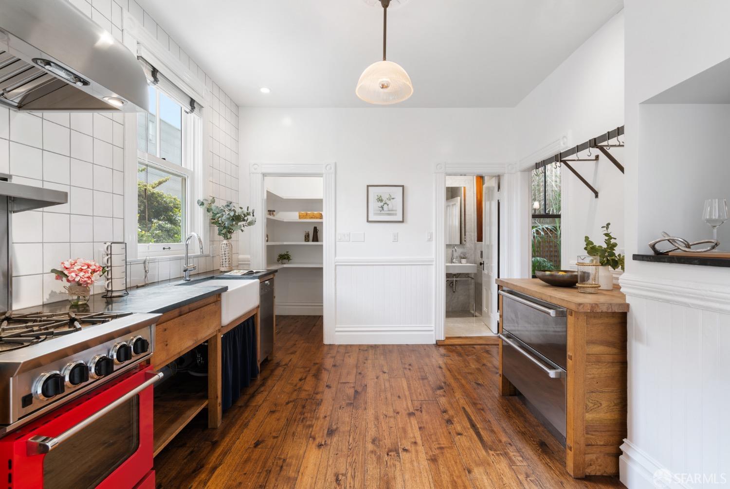 2813-2815 19th Street