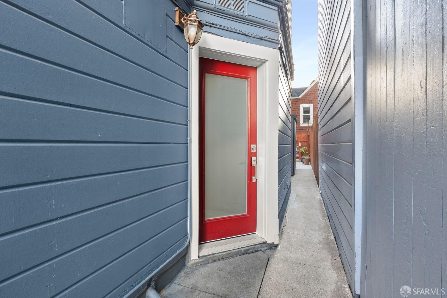 629 Broderick Street