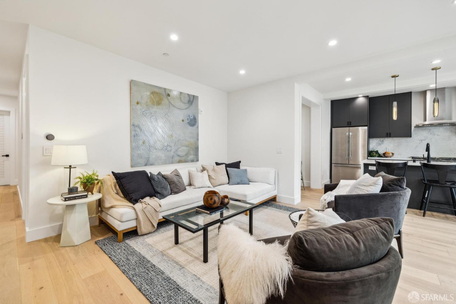 2315 Sacramento Street # 1